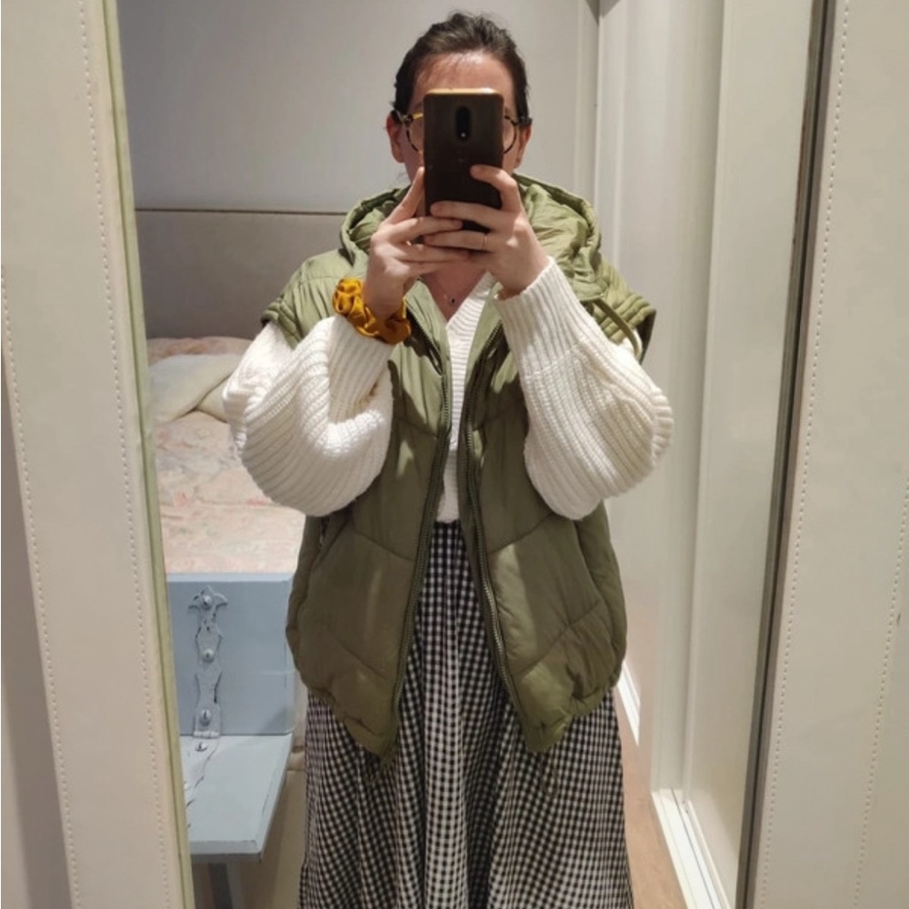 Bomber jacket with and without sleeves Zara - new